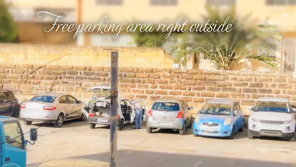 Hostel Centre Point, Malta'S Most Central Pieta